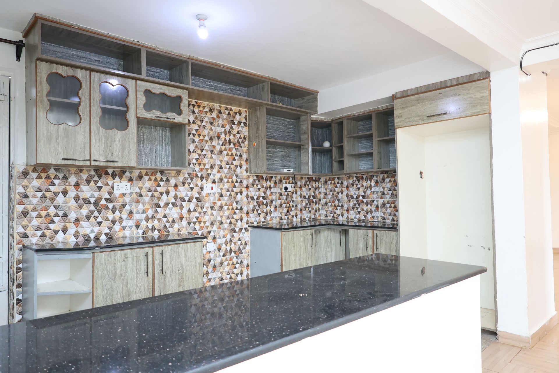 Three Bedroom, photo 2