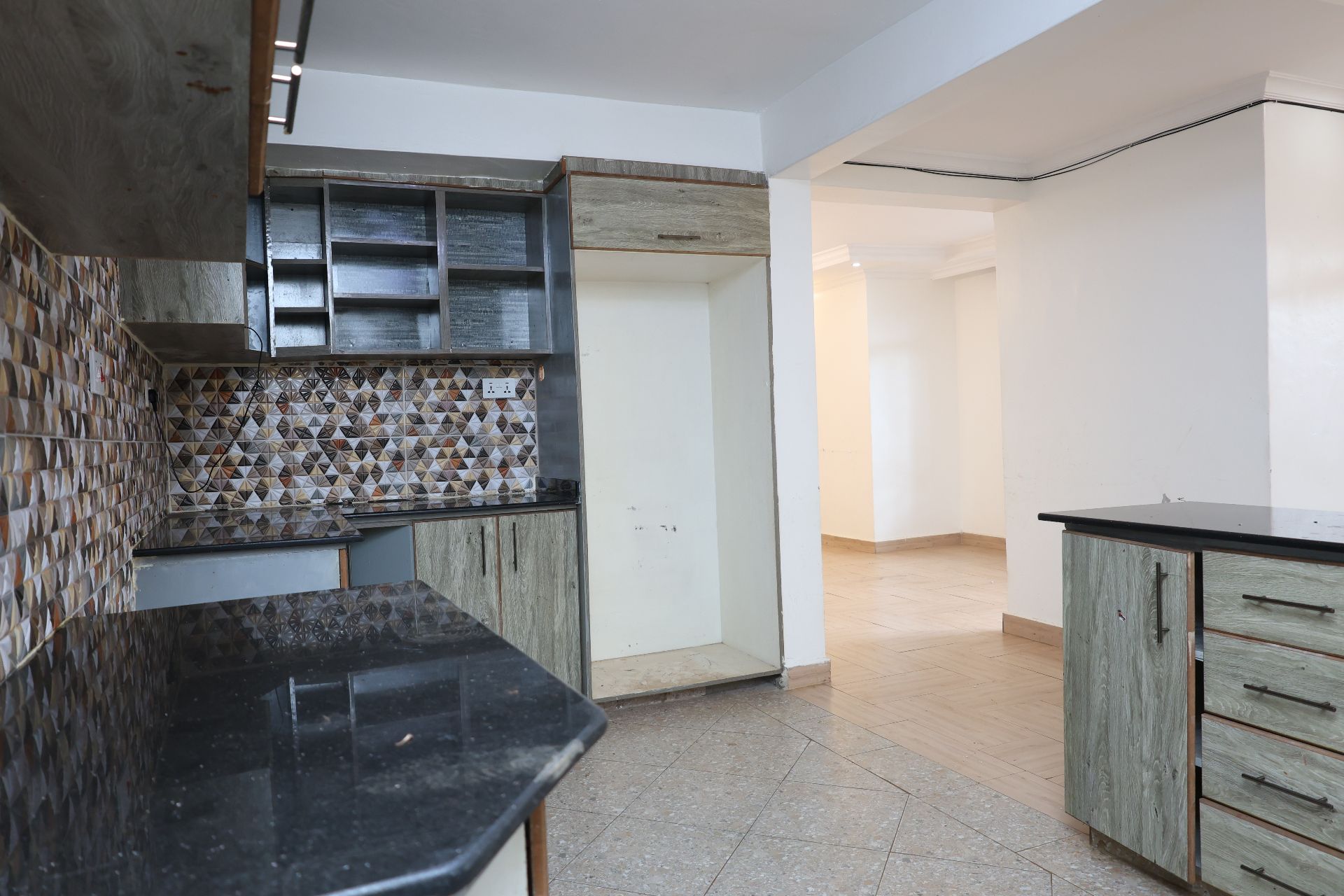 Three Bedroom, photo 3