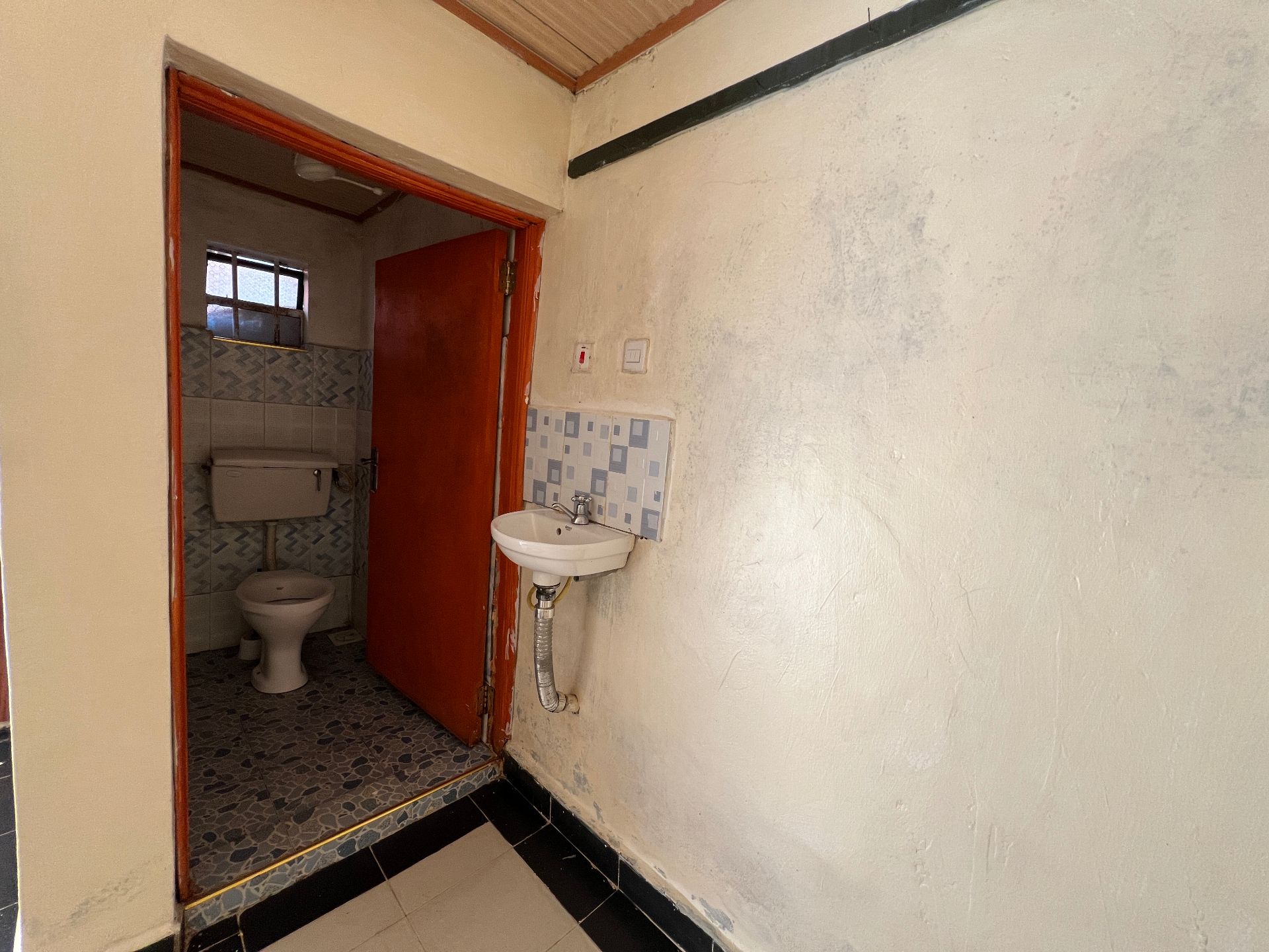 Bedsitter to Let in Kasarani – Secure Community Living, photo 2